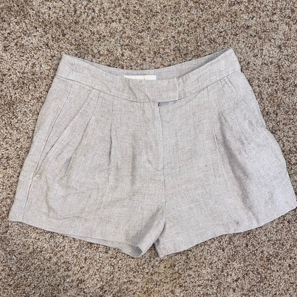 Michael Kors Linen Pleated Shorts